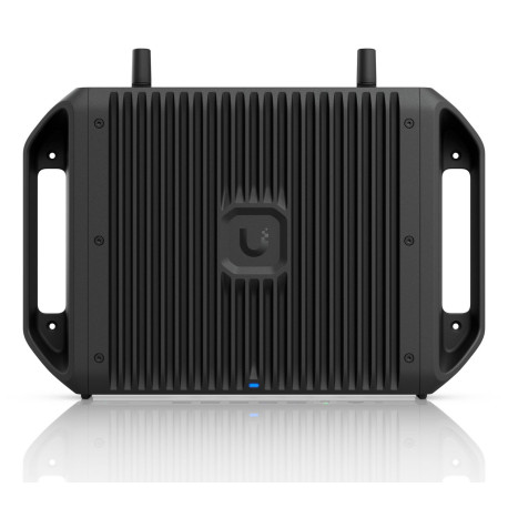 Ubiquiti Ruggedized, fanless 10 GbE Référence: W129330906