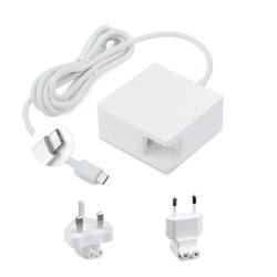 CoreParts USB-C Power Adapter Référence: MBXUSBC-AC0001-W