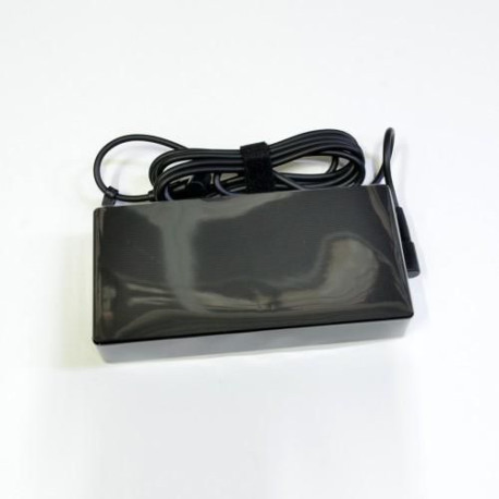 Asus Adapter 120W 20V 3P (4.5PHI) Référence: 0A001-00860100